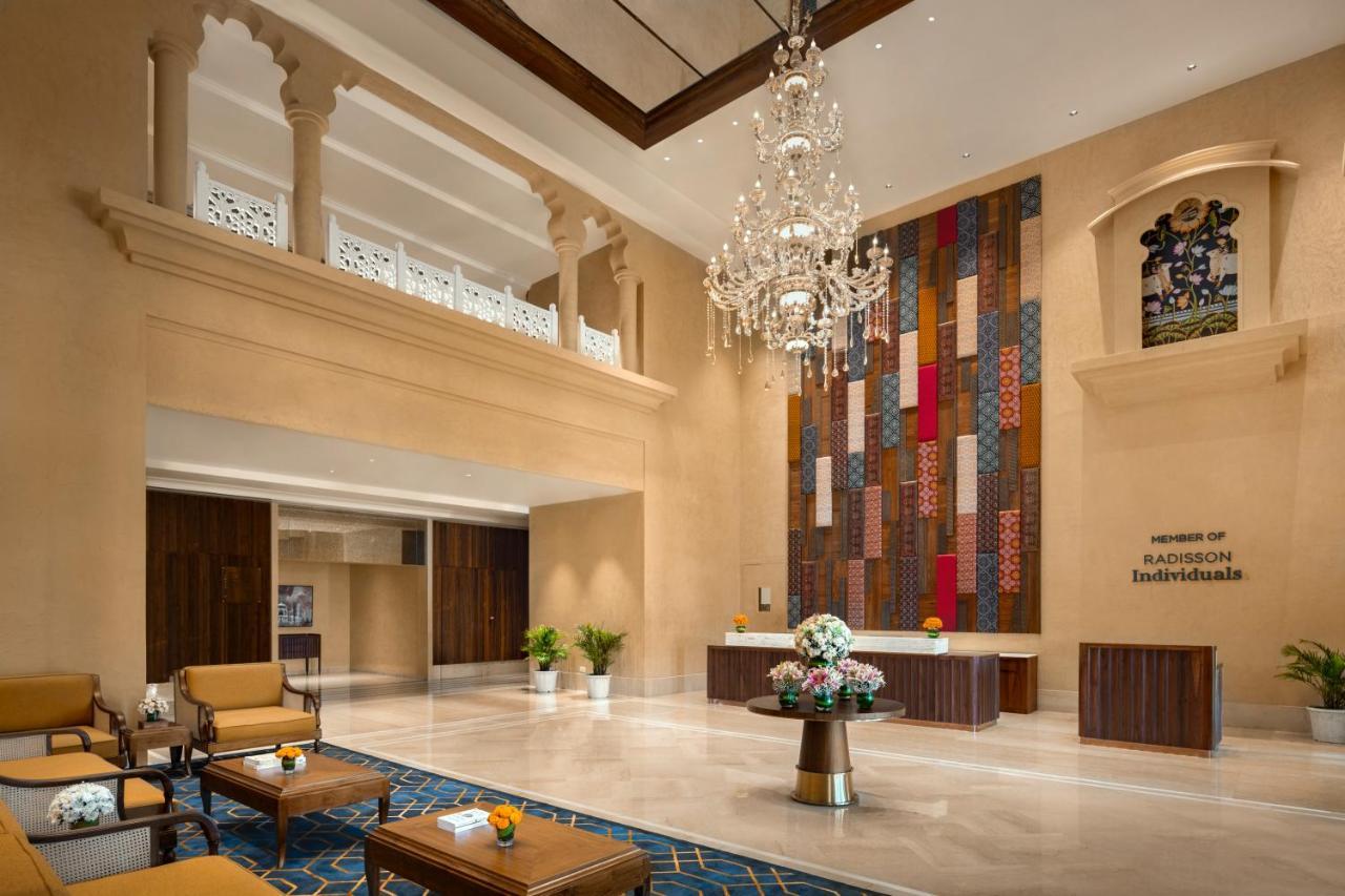Uday Palace Navsari, A Member Of Radisson Individuals Zewnętrze zdjęcie